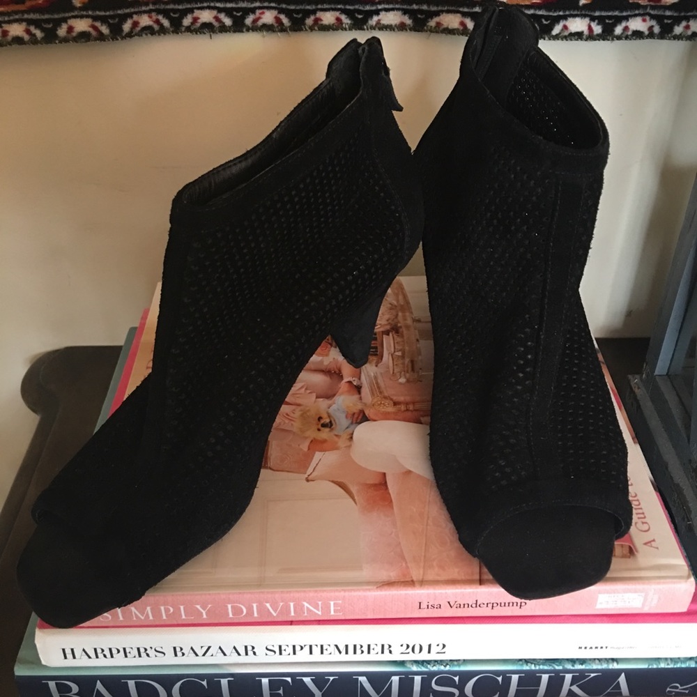 I-N-C international Concept & suede  bootie